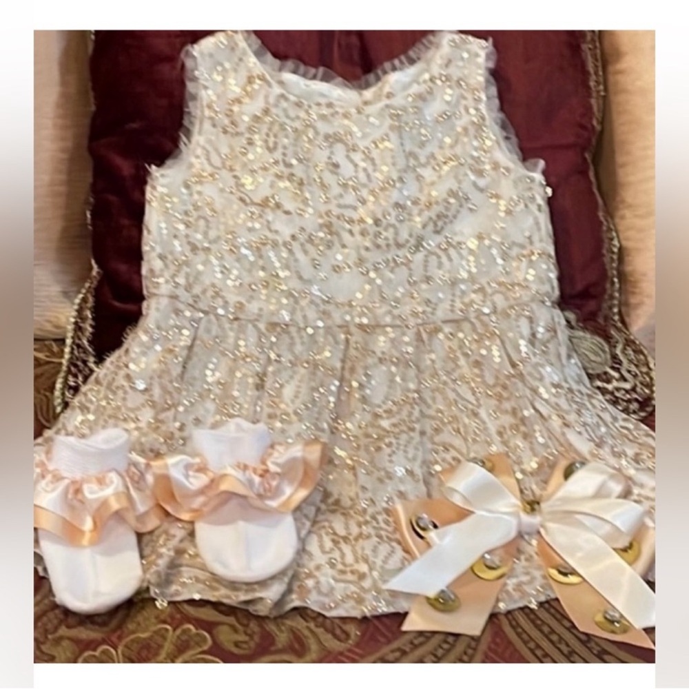 Kapital kids dress size 12 months & socks and bow price is firm